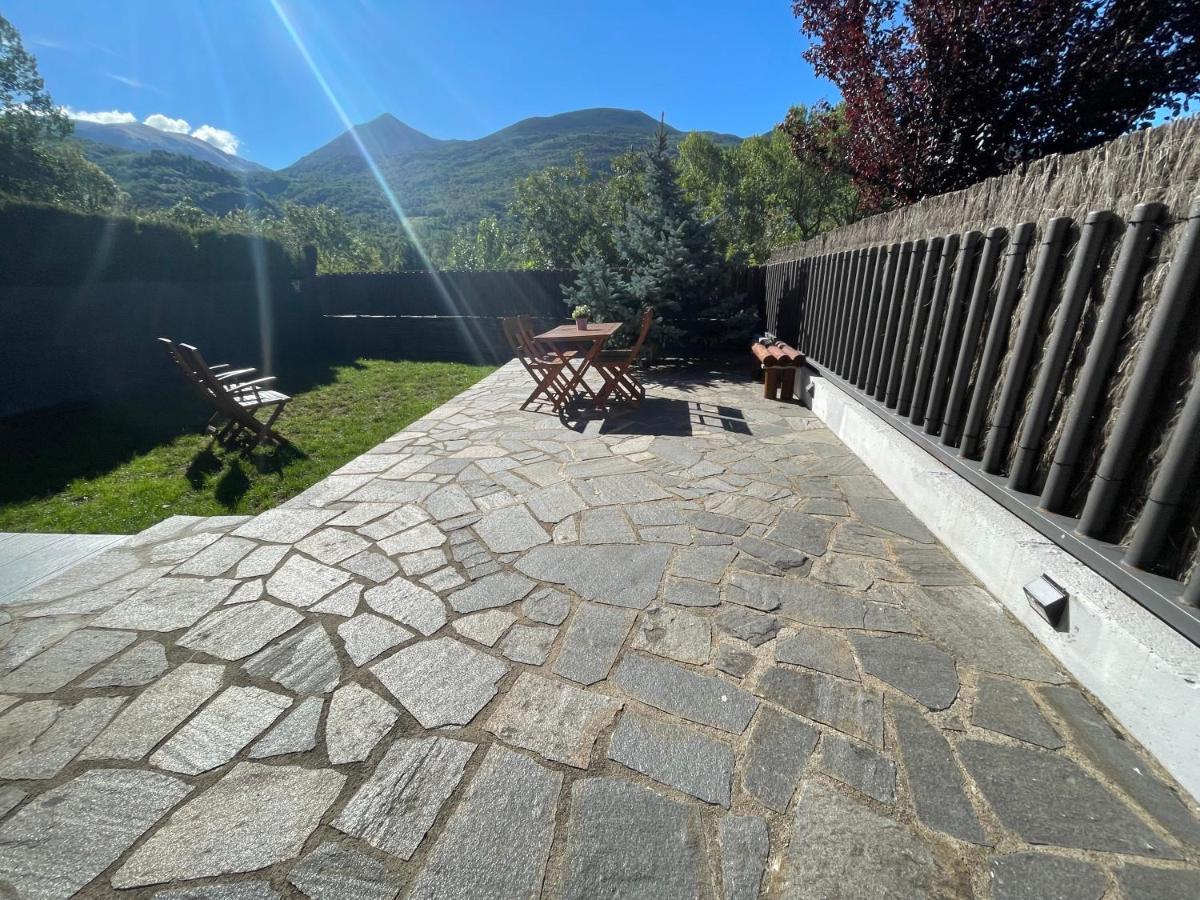 B49 - Bajo Con Jardin Peguera - Villmor Daire Benasque Dış mekan fotoğraf